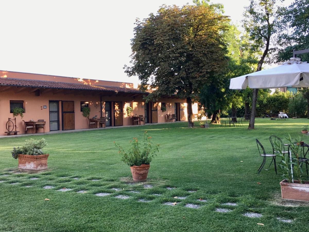 Societa Agricola Le More Agriturismo La Dondina Budrio  Kültér fotó