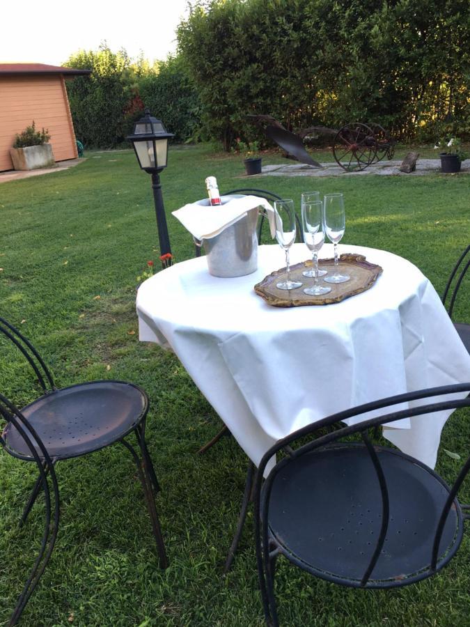 Societa Agricola Le More Agriturismo La Dondina Budrio  Kültér fotó